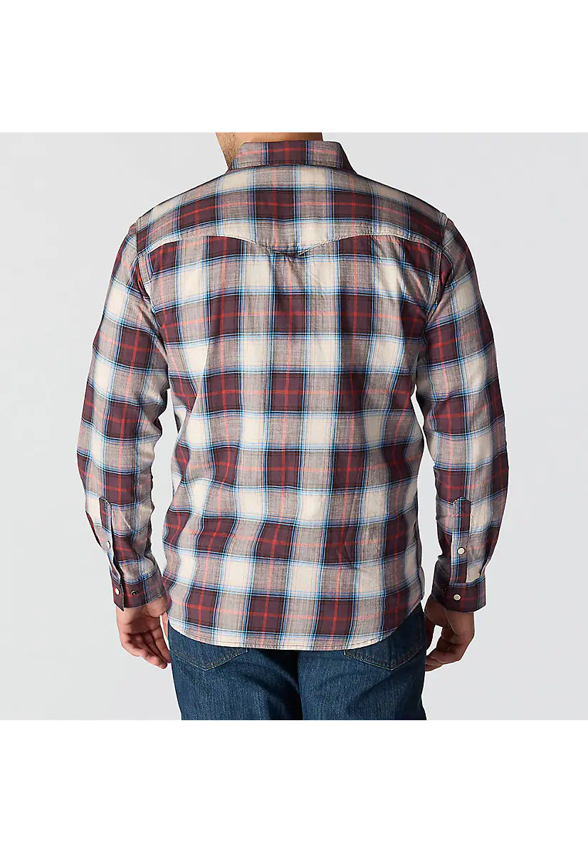 Carhartt Men's Montana Rugged Flex™ Relaxed Fit Lightweight Long-Sleeve Snap-Front Plaid Shirt
