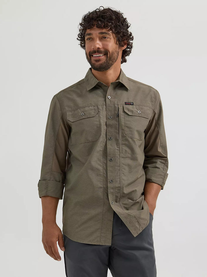 Wrangler Men's ATG Men's Mixed Material Shirt