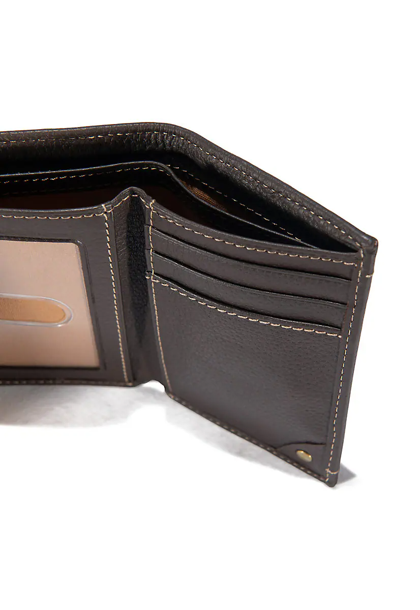 Carhartt Milled Pebble Leather Trifold Wallet