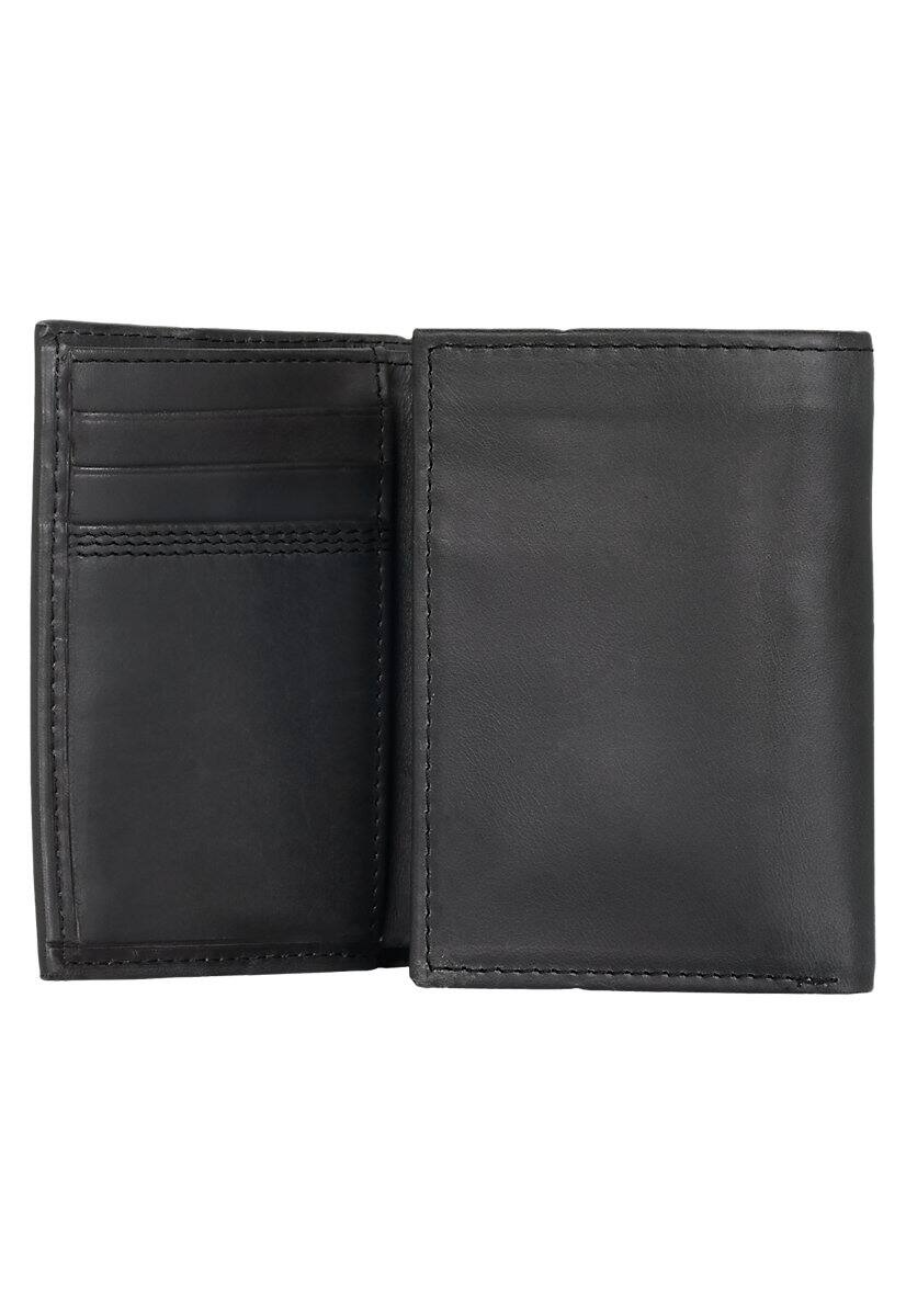 Carhartt Leather Triple-Stitched Trifold Wallet