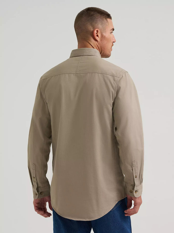 Wrangler Men's  RIGGS Workwear Long Sleeve Button Down Solid Twill Work Shirt