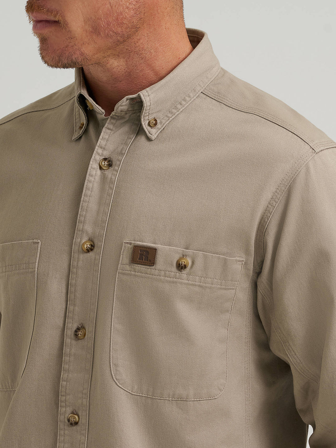 Wrangler Men's  RIGGS Workwear Long Sleeve Button Down Solid Twill Work Shirt