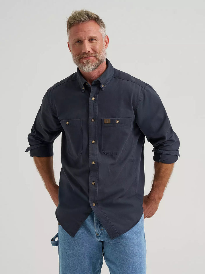 Wrangler Men's  RIGGS Workwear Long Sleeve Button Down Solid Twill Work Shirt