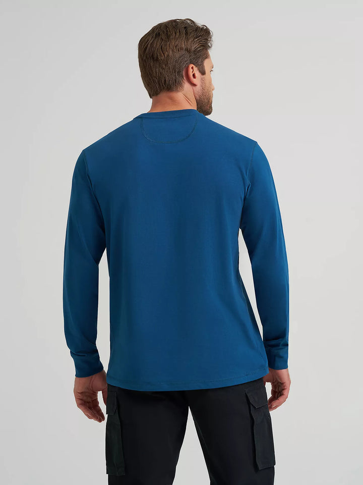 Wrangler Men's RIGGS Workwear® Long Sleeve 1 Pocket Performance T-Shirt