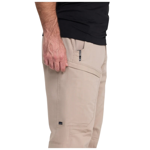 511-mens-regular-fit-stretch-apex-cargo-pant-pocket-workwear-wearhouse-work-boots-apparel-safety-gear
