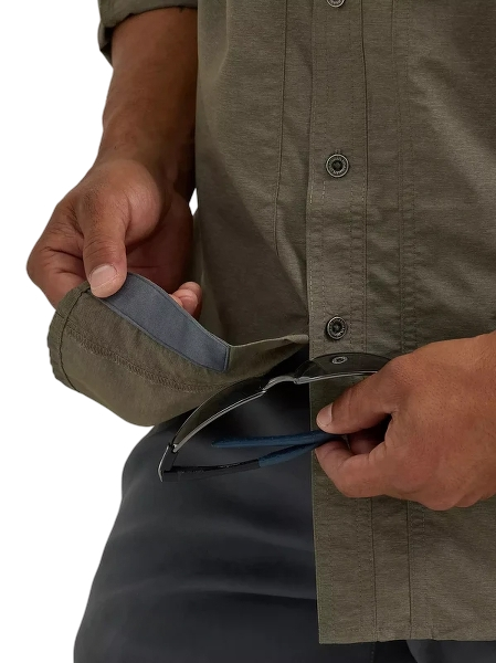 wrangler-mens-atg-mens-mixed-material-shirt-glasses-wipe-workwear-wearhouse-work-boots-apparel-safety-gear
